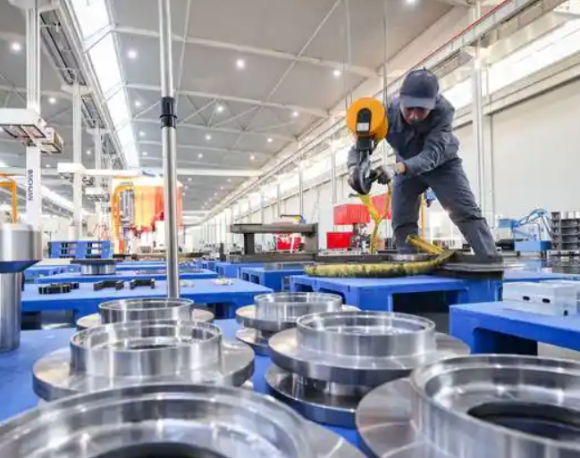 氨纶纤维与常见化纤材料的性能对比及选型建议